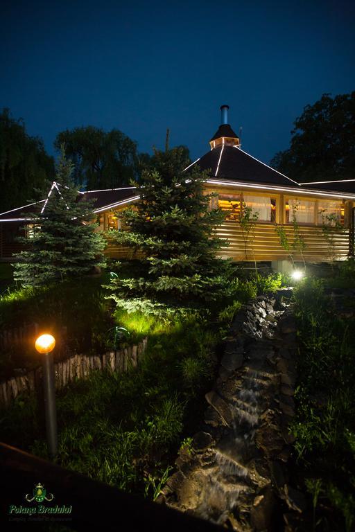 Poiana Bradului Villa Tohatin Esterno foto