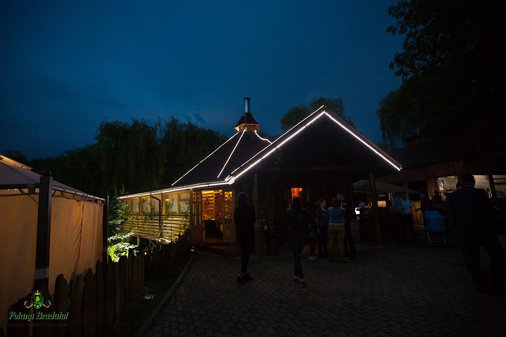 Poiana Bradului Villa Tohatin Esterno foto
